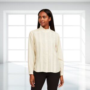 CHAUS Cream Pleated Ruffle Collar Blouse Size 8 • Hidden Button • Career Chic